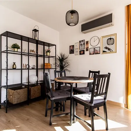 Renovado Y Sofisticado En El Centro De Apartmán